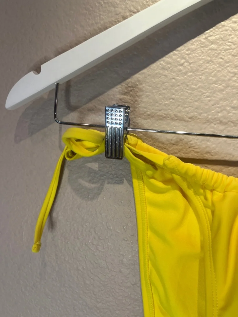 New Wild Fable Women’s Yellow String Bikini Bottoms Size XXS NWT